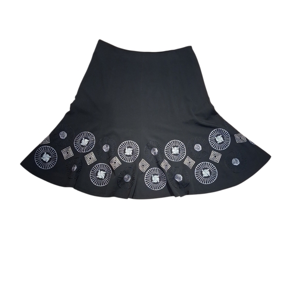 Point Zero Black Skirt with Silver Circular Embroidery 4042 - Picture 3 of 7